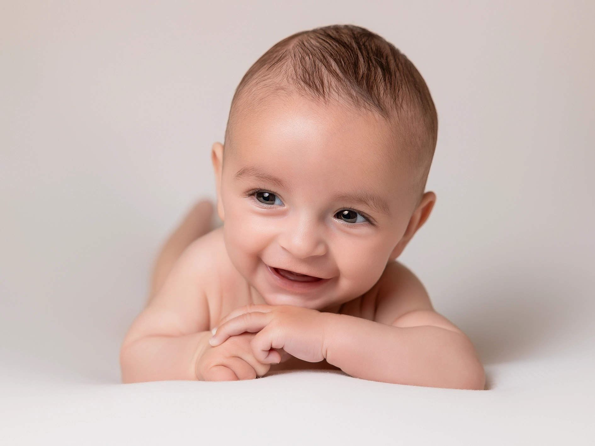 sesión_fotos_bebe_4_meses_Alicante_Paqui_Sirvent